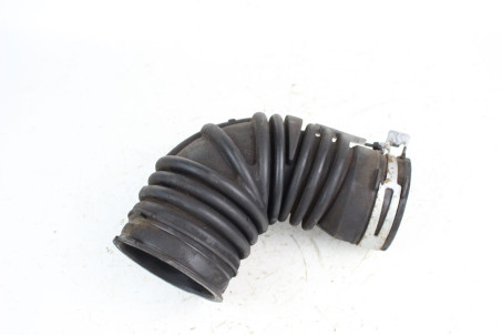 Патрубок воздушного фильтра 2.2TDI 10- Toyota RAV-4 III 2005-2012 1788026040 (78997)