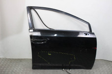 Двері передні праві дефект Toyota Avensis T27 (T270) 2009-2018 6700105070 (79011)