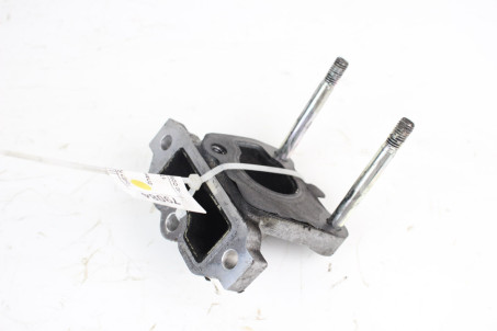 Фланец EGR 2.2TDI Toyota RAV-4 III 2005-2012 1711226010 (79084)