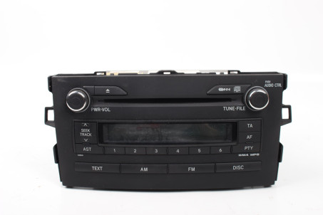 Магнітофон Toyota Auris 2006-2012 861201A230 (79102)