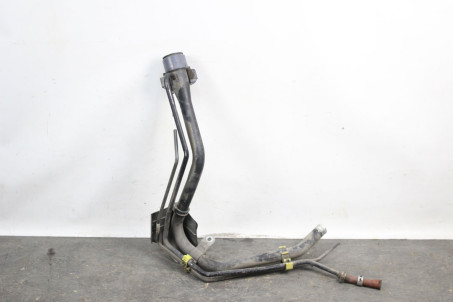 Горловина бензобака 1.8 Hybrid Toyota Auris 2006-2012 7720112810 (79465)