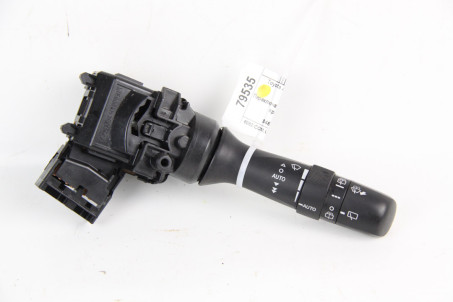 Перемикач підрульовий правий 10- Toyota Auris 2006-2012 8465202421 (79535)