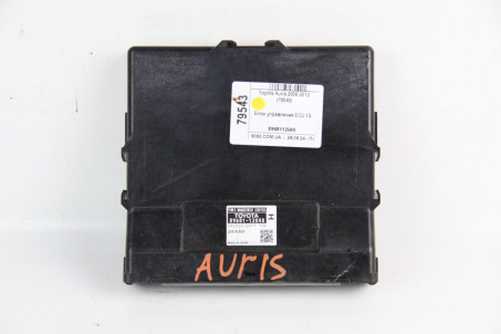 Блок керування ECU 10- Toyota Auris 2006-2012 8968112040 (79543)