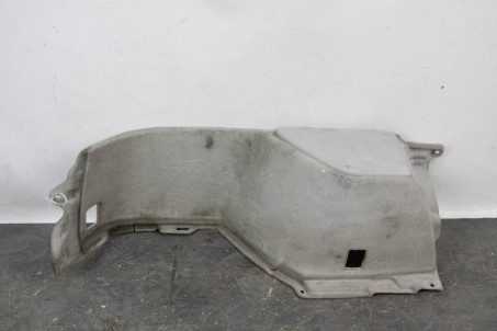 Обшивка багажника ліва Lexus RX (XU30) 2003-2008 647400E010B1 (79548)