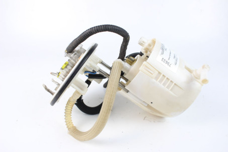 Насос паливний 2.0 Diesel Toyota RAV-4 IV 2012-2018 7702042210 (79633)