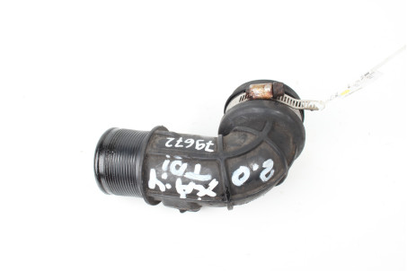 Патрубок интеркулера 2.0 TDI Toyota RAV-4 IV 2012-2018 1736253010 (79672)