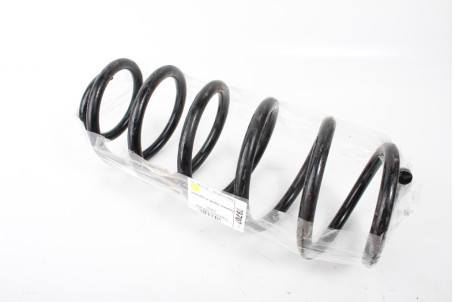 Задня пружина не оригінал Toyota Auris 2006-2012  (79707)