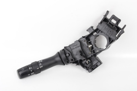 Перемикач підрульовий лівий Toyota Auris 2006-2012 8414012610 (79730)