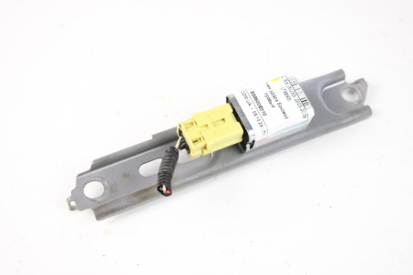 Датчик удара боковой правый Lexus RX (XU30) 2003-2008 898600E010 (79883)