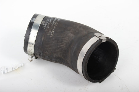 Патрубок интеркулера резина 2.0 TDI Subaru XV 2011-2016 21869AA170 (79928)