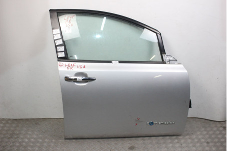 Двері передні праві USA Nissan Leaf 2010-2017 801003NF0A (80108)