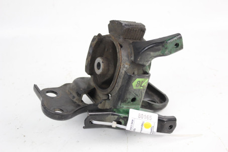 Подушка мотора левая 1.4D Toyota Auris 2006-2012 123720N060 (80165)