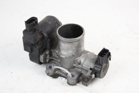 Заслінка дросельна електро 1.4 TDI Toyota Auris 2006-2012 2610033040 (80231)