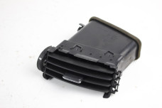 Дефлектор торпедо центральний LH Toyota Corolla Verso 2004-2009 6556434010 (80343)