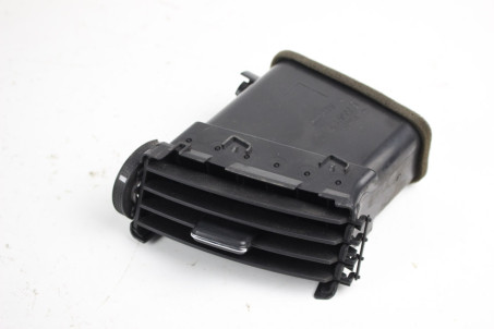 Дефлектор торпедо центральный LH Toyota Corolla Verso 2004-2009 6556434010 (80343)