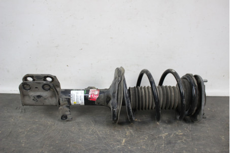 Амортизатор передній у зборі не оригінал KYB RH Toyota Corolla Verso 2004-2009 4851009A31 (80436)