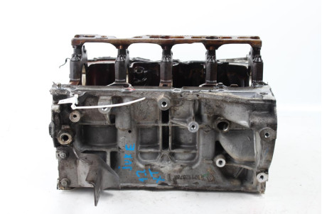 Блок двигателя под гильзовку 1.2 XT Nissan Juke (YF15) 2010-2019 HRA2 (80497)