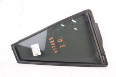 Скло двері задньої правої (кватирка) оригінальна тоніровка Suzuki Grand Vitara (JB) 2006-2017 8455165J20 (80589)