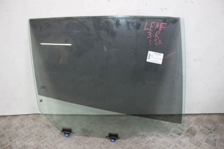 Стекло двери заднее правое USA Nissan Leaf 2010-2017 823003NF1A (80666)