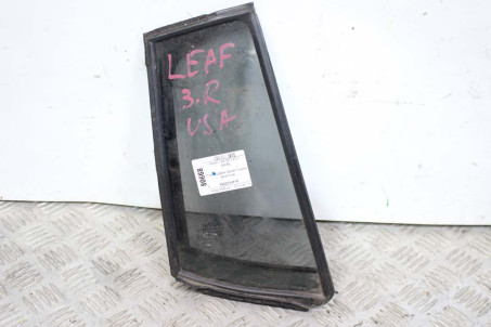 Скло двері задньої правої (кватирка) USA Nissan Leaf 2010-2017 822203NF1A (80668)