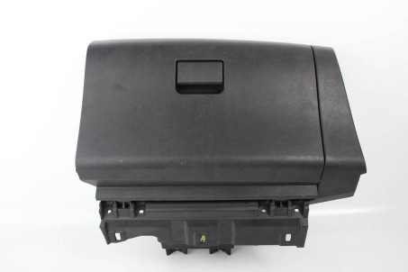 Бардачок Nissan Leaf 2010-2017 685103NF0B (80704)
