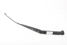 Держатель дворника RH 13- Nissan Leaf 2010-2017 288863NF0A (80740)