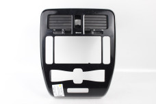 Дефлектори центральних повітроводів 13- Nissan Leaf 2010-2017 682603NF0B (80777)