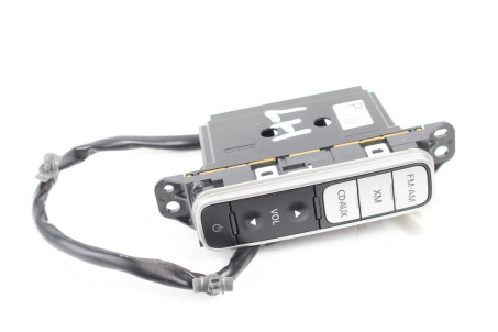 Кнопки керування мультимедіа LH 13- Nissan Leaf 2010-2017 283953NA1B (80785)