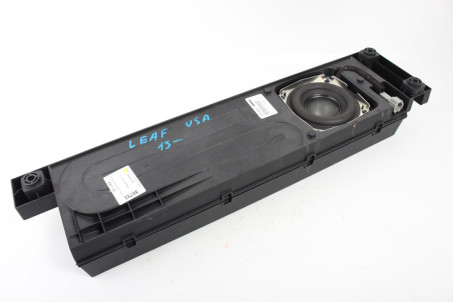 Сабвуфер BOSE 13- Nissan Leaf 2010-2017 281703NF0A (80793)