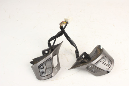 Кнопки управления на руль Toyota Venza (AV10) 2008-2017  (80970)