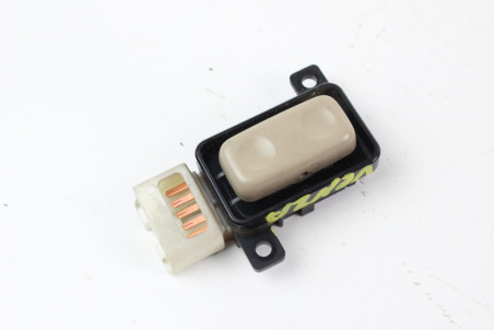 Кнопка регулювання сидіння LH Toyota Venza (AV10) 2008-2017 84920AE010A0 (81064)