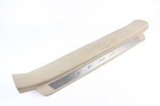 Накладка поріга внутрішня передня права Toyota Venza (AV10) 2008-2017 679130T010A0 (81080)