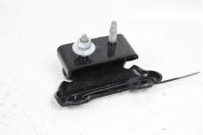 Петля кр. багажника ліва Lexus UX (ZA10) 2018- 6882076020 (81482)