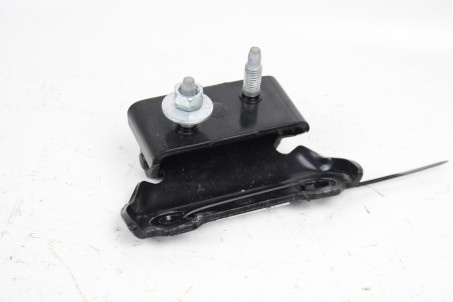 Петля кр. багажника ліва Lexus UX (ZA10) 2018- 6882076020 (81482)