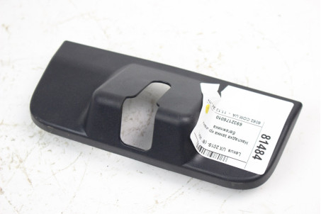 Накладка замка кришки багажника Lexus UX (ZA10) 2018- 6932176010 (81484)
