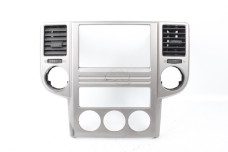 Дефлектори центральних повітроводів Nissan X-Trail (T30) 2002-2007  (81614)