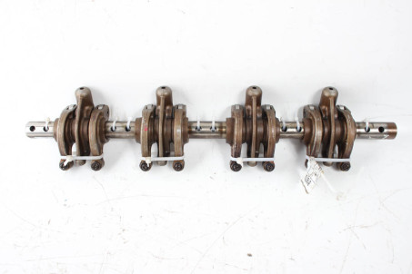 Вал коромысел в сборе (выпуск) 2.4 Mitsubishi Grandis 2004-2010 MN149362 (81670)