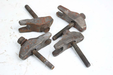 Крепление топливной форсунки 1.6 TDI Kia Soul (AM) 2008–2013 338142A402 (81813)