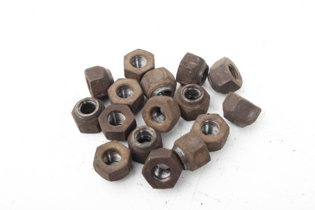 Гайки колеса комплект Mitsubishi Colt (Z30) 2004-2012  (82100)