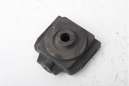 Крепление радиатора верхнее Mitsubishi Colt (Z30) 2004-2012  (82108)