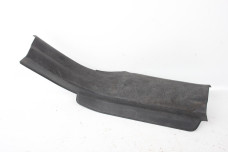 Накладка поріга внутрішня задня права Suzuki Grand Vitara (JB) 2006-2017 7617065J005PK (82132)