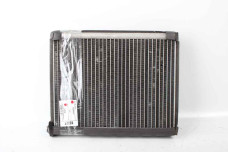 Випарник кондиціонера RHD Mitsubishi L200 2005-2015 7810A036 (82327)