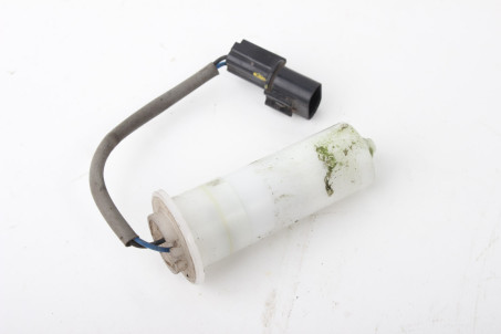 Датчик уровня жидкости бачка омывателя Kia Ceed (JD) 2012-2019 98520A2000 (82606)