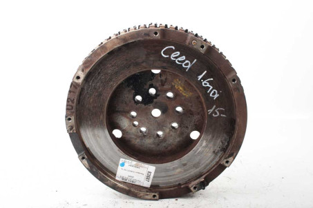 Маховик 1.6 МКПП TDI 15- Kia Ceed (JD) 2012-2019 232002A801 (82687)