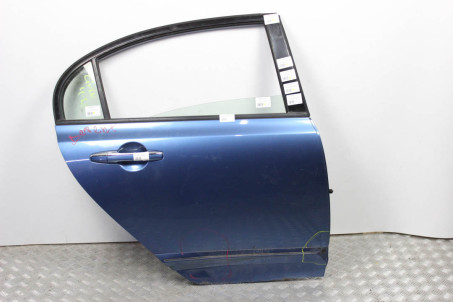 Двері задні праві дефект Honda Civic 4D (FD) 2006-2011 67510SNAU00ZZ (82822)