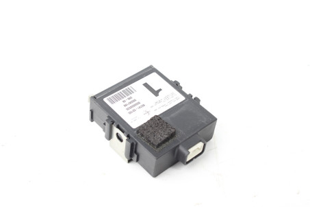 Блок керування центральним замком Toyota Auris 2006-2012 8974102100 (82831)