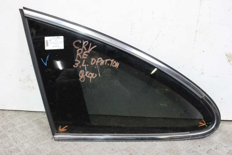 Стекло в кузов заднее левое оригинальная тонировка дефект Honda CR-V (RE) 2006-2012 73561SWWE11 (82851)