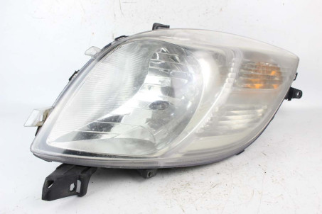 Фара права хетчбек DEPO Toyota Yaris 2005-2011 811300D120 (82856)