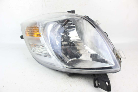 Фара ліва хетчбек DEPO Toyota Yaris 2005-2011 811700D120 (82860)