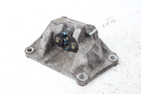 Кронштейн КПП верхний 2.0 АКПП TDI 13- Hyundai Tucson (LM) / IX35 2010–2015 452113B290 (82976)